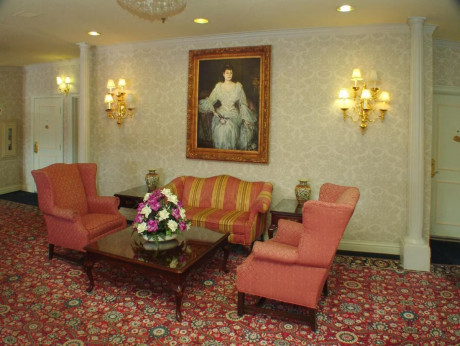 Carlyle Hotel - Sitting Area