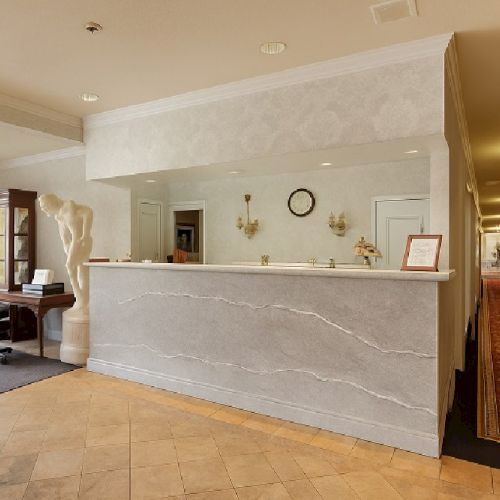 Carlyle Hotel Campbell