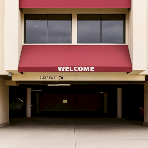 Carlyle Hotel Campbell